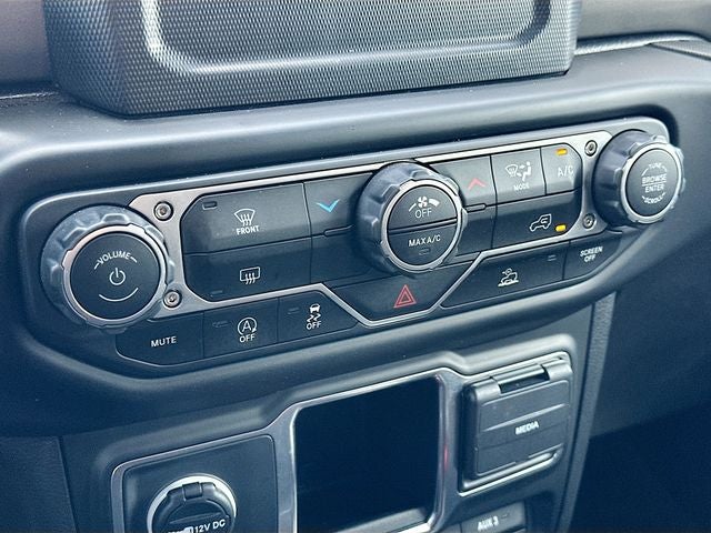 2023 Jeep Wrangler Willys 3.6 V6