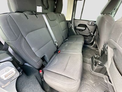 2023 Jeep Wrangler Willys 3.6 V6