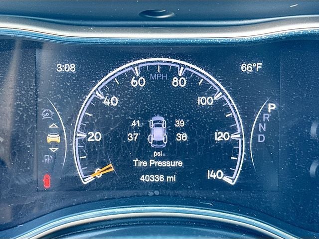 2017 Jeep Grand Cherokee Laredo