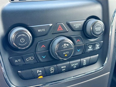 2020 Jeep Grand Cherokee Laredo E 3.6 V6