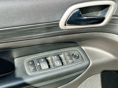 2020 Jeep Grand Cherokee Laredo E 3.6 V6