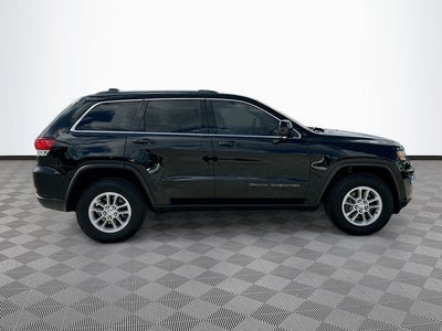 2020 Jeep Grand Cherokee Laredo E 3.6 V6