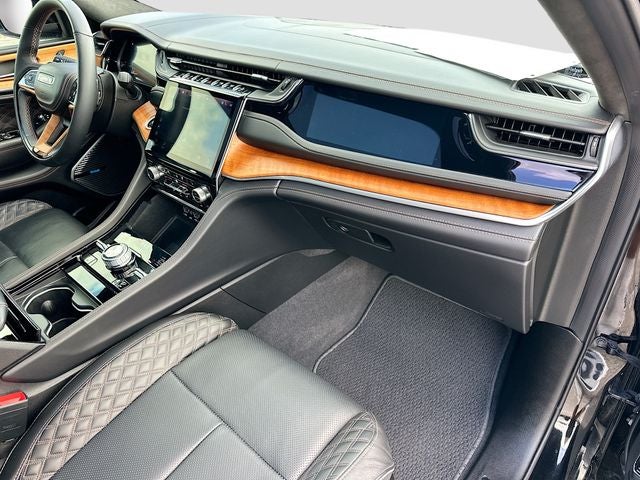 2022 Jeep Grand Cherokee Summit RESERVE