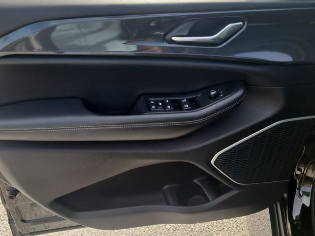 2021 Jeep Grand Cherokee L Altitude 3.6 V6