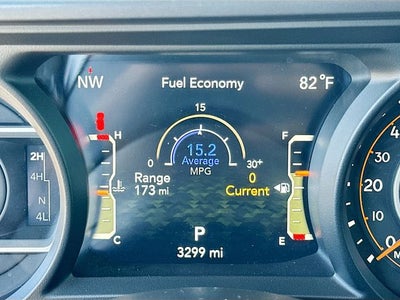 2025 Jeep Wrangler Willys 3.6 V6