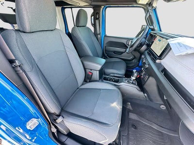 2025 Jeep Wrangler Willys 3.6 V6