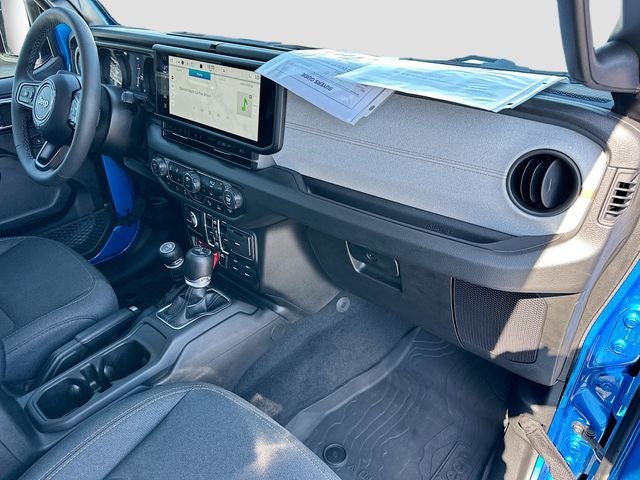 2025 Jeep Wrangler Willys 3.6 V6