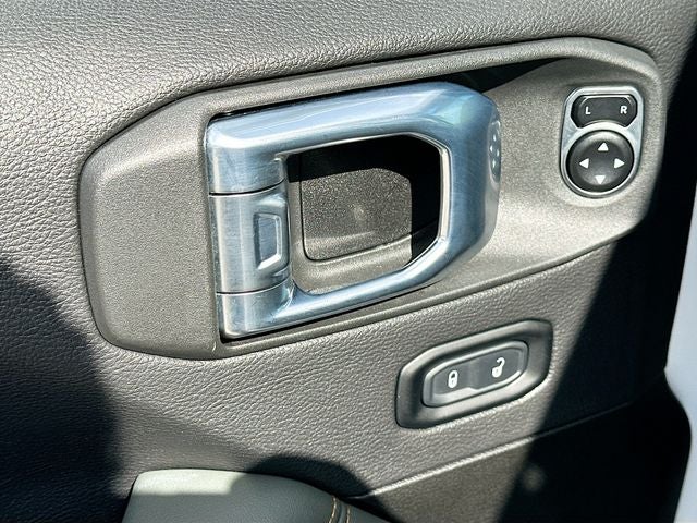 2024 Jeep Gladiator Mojave X PACKAGE