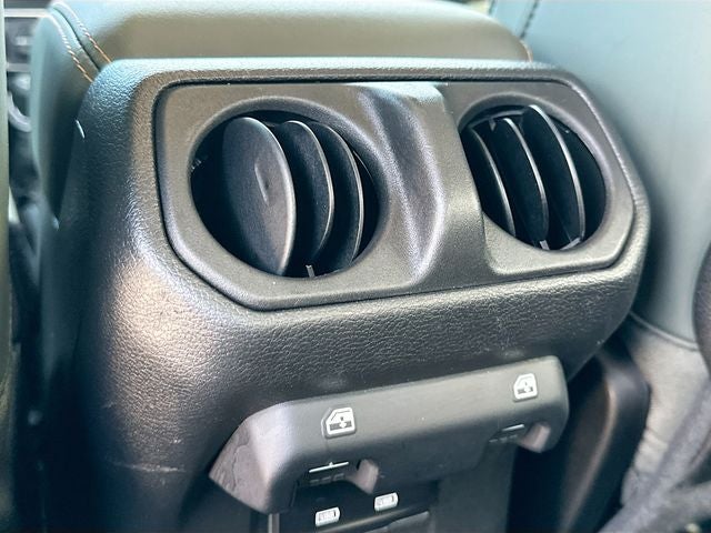 2024 Jeep Gladiator Mojave X PACKAGE