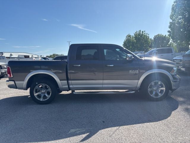 2017 RAM 1500 Laramie 5.7 HEMI V8