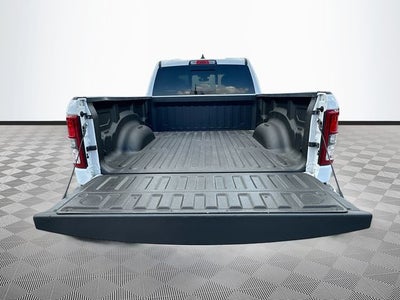 2022 RAM 1500 Big Horn/Lone Star NITE EDITION