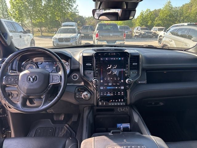 2022 RAM 1500 Limited 5.7 HEMI V-8