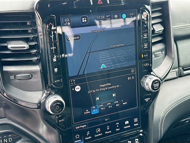 2022 RAM 1500 Limited 5.7 HEMI V-8