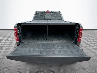 2022 RAM 1500 Limited 5.7 HEMI V-8