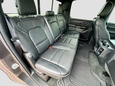 2022 RAM 1500 Limited 5.7 HEMI V-8