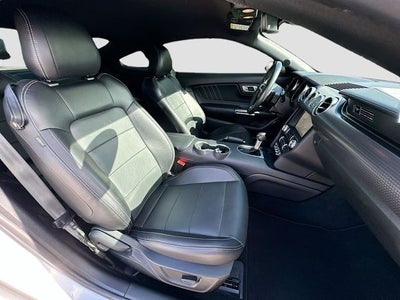 2020 Ford Mustang GT Premium PERFORMANCE PACKAGE