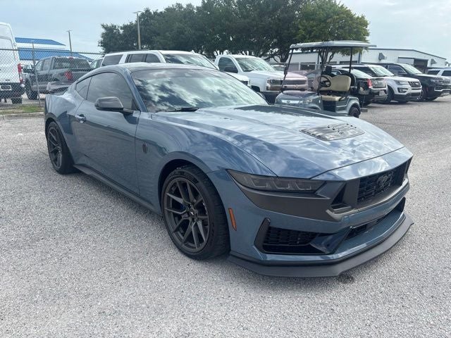 2025 Ford Mustang Dark Horse
