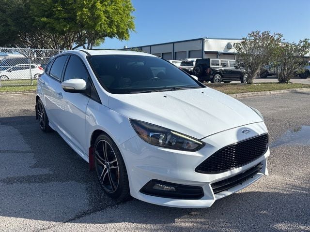 2018 Ford Focus ST
