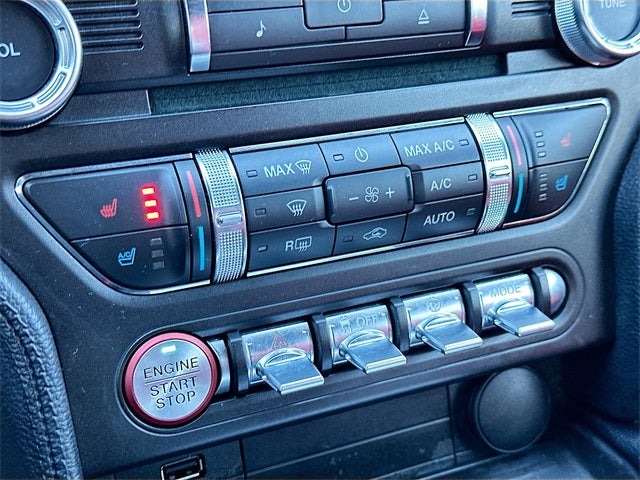 2018 Ford Mustang GT Premium PERFORMANCE PACKAGE