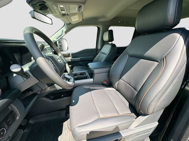 2026 Ford F-450SD Lariat DRW