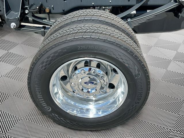 2026 Ford F-450SD Lariat DRW