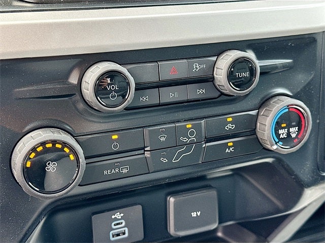 2025 Ford F-550SD XL KNAPHEIDE 11' GOOSENECK DRW