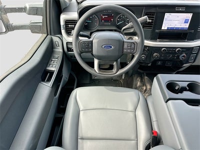 2025 Ford F-550SD XL KNAPHEIDE 11' GOOSENECK DRW