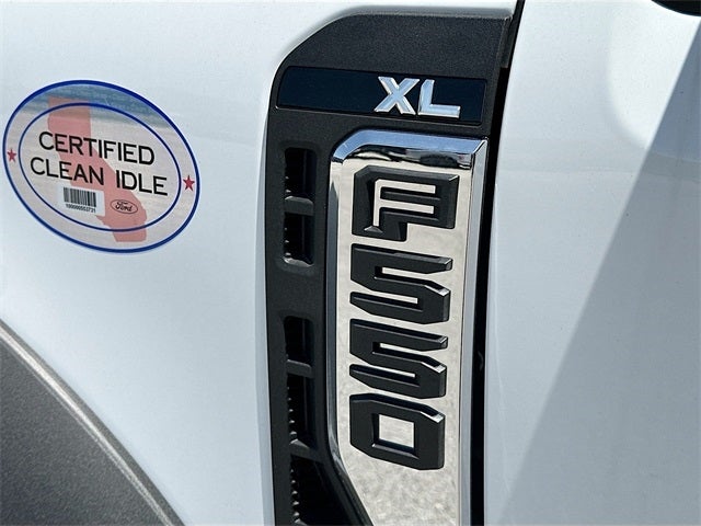 2025 Ford F-550SD XL KNAPHEIDE 11' GOOSENECK DRW