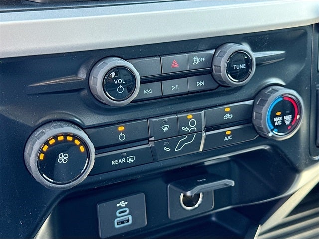 2025 Ford F-550SD XL KNAPHEIDE 11' GOOSENECK DRW