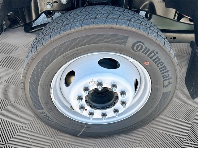 2025 Ford F-550SD XL KNAPHEIDE 11' GOOSENECK DRW