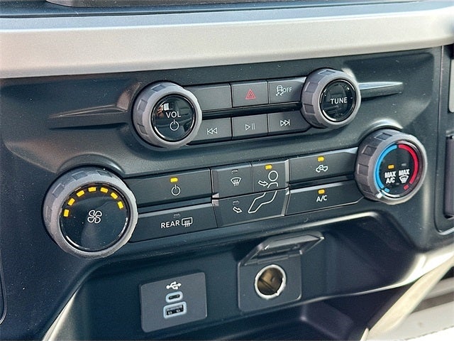 2025 Ford F-550SD KNAPHEIDE 11' GOOSENECK DRW