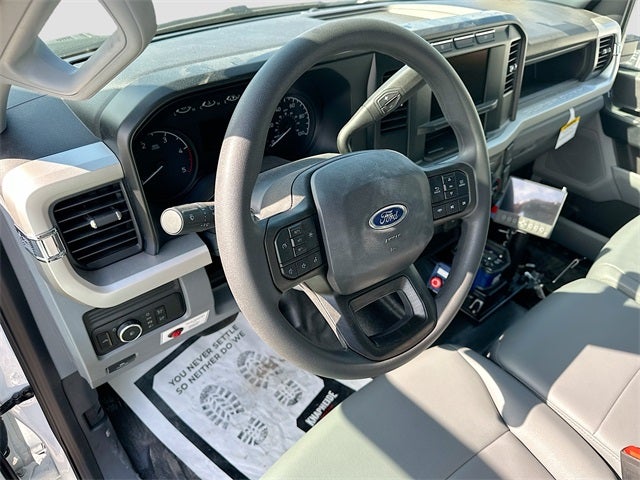 2024 Ford F-550SD XL KNAPHEIDE CRANE