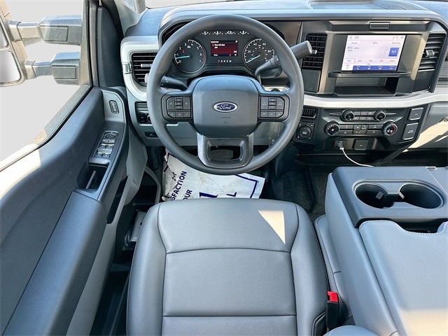 2025 Ford F-250SD XL MONROE SERVICE BODY