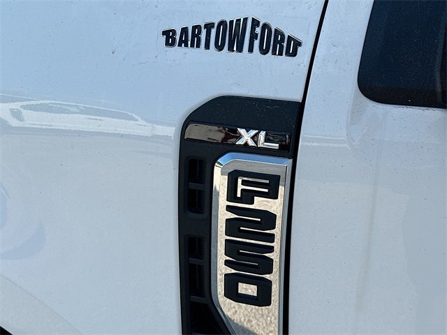 2025 Ford F-250SD XL MONROE SERVICE BODY