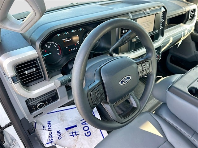 2025 Ford F-250SD XL MONROE SERVICE BODY