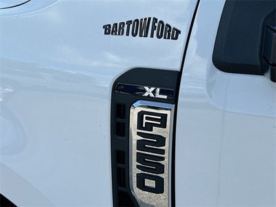 2025 Ford F-250SD XL KNAPHEIDE SERVICE BODY