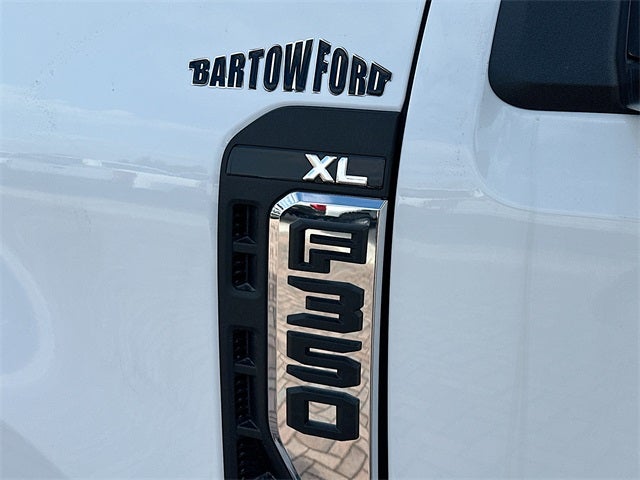 2026 Ford F-350SD XL MONROE SERVICE BODY