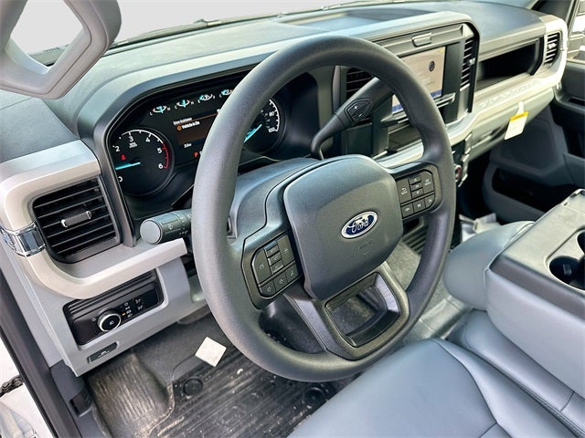 2026 Ford F-350SD XL MONROE SERVICE BODY