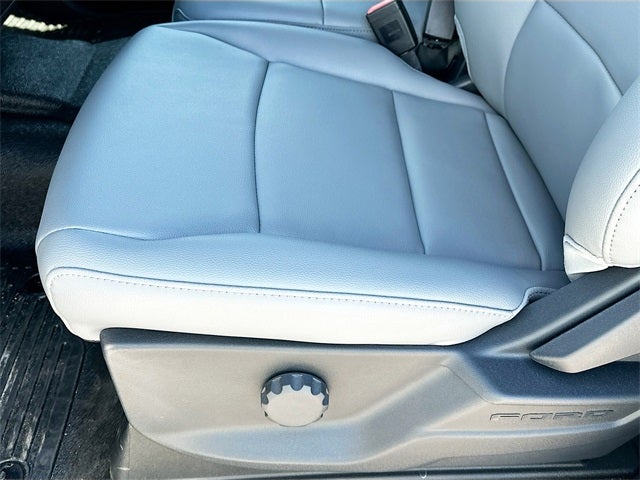 2026 Ford F-350SD XL KNAPHEIDE 9' GOOSENECK