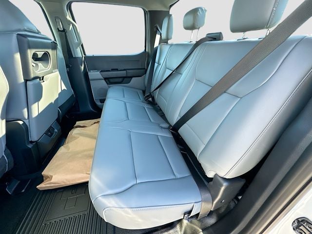 2026 Ford F-350SD 4WD CREW CAB DRW