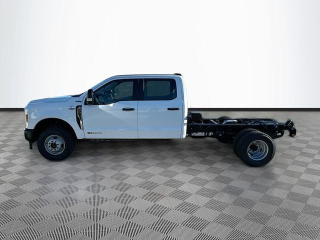 2026 Ford F-350SD 4WD CREW CAB DRW