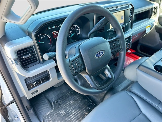 2026 Ford F-350SD XL KNAPHEIDE 9' GOOSENECK