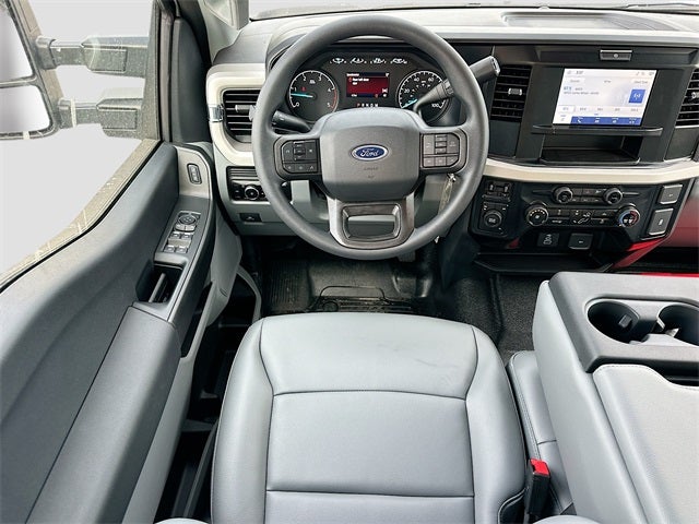 2026 Ford F-350SD XL KNAPHEIDE 9' GOOSENECK