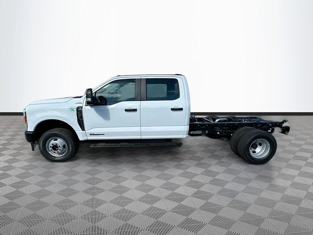 2026 Ford F-350SD 4WD CREW CAB DRW