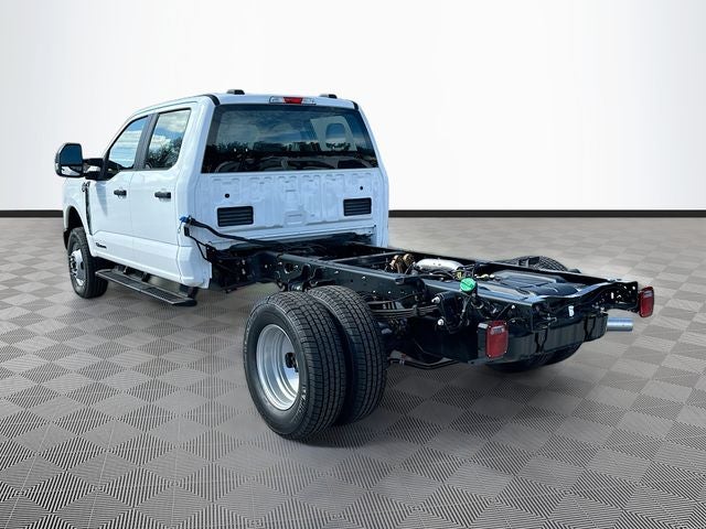 2026 Ford F-350SD 4WD CREW CAB DRW