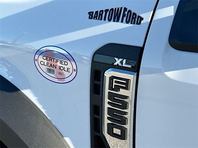 2026 Ford F-550SD 4WD DRW