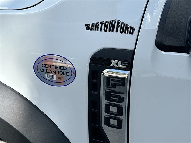 2026 Ford F-600SD XL