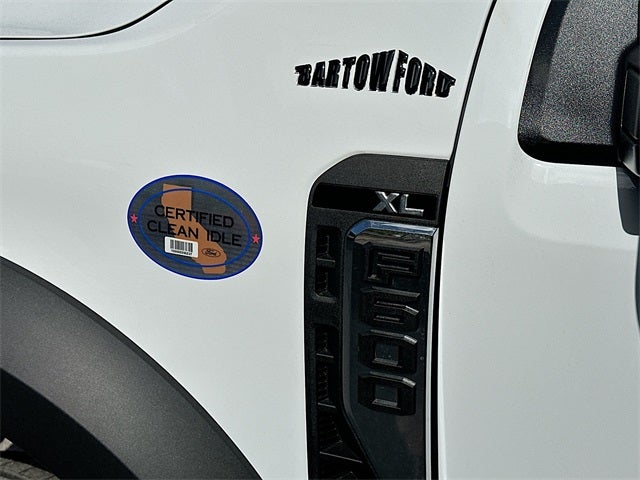 2026 Ford F-600SD XL