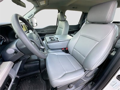 2025 Ford F-550SD DRW 4WD CREW CAB DRW