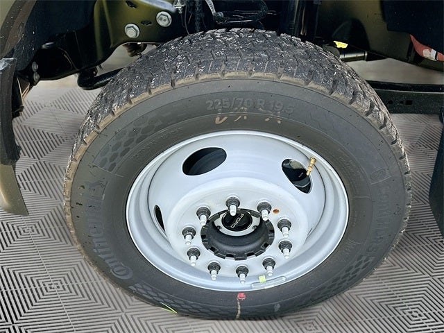 2025 Ford F-550SD DRW DRW